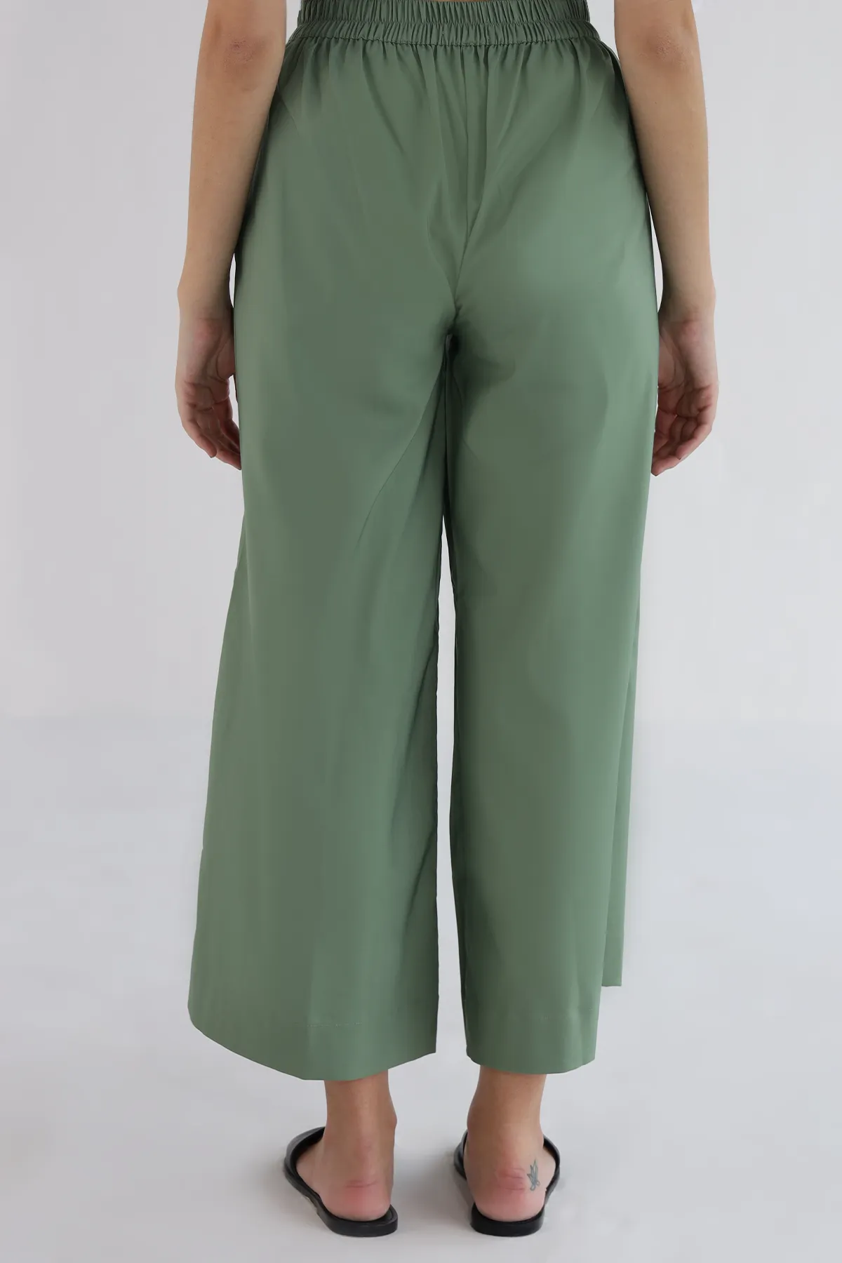 Essential Pants : Sage Green