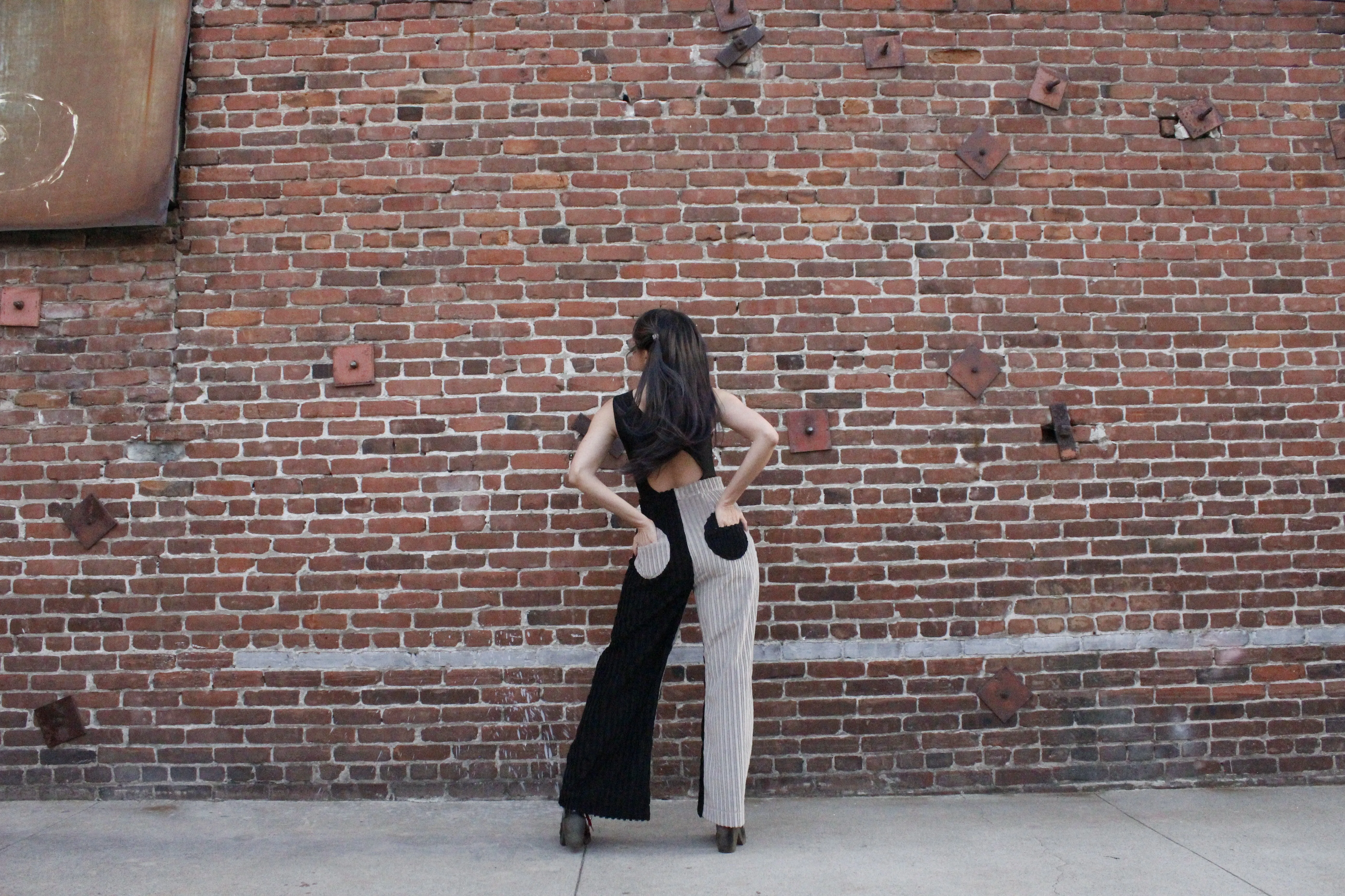 Holis Corduroy Trousers in Eclipse