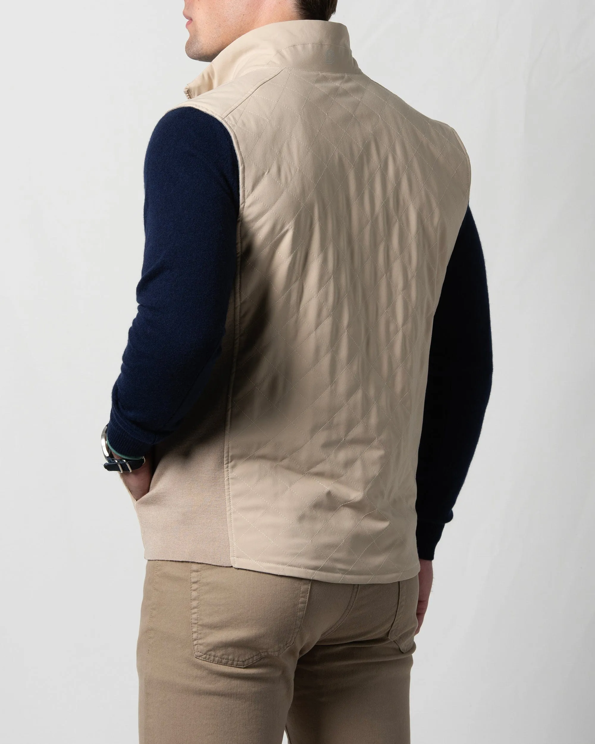 LAWRENCE LIGHT VEST